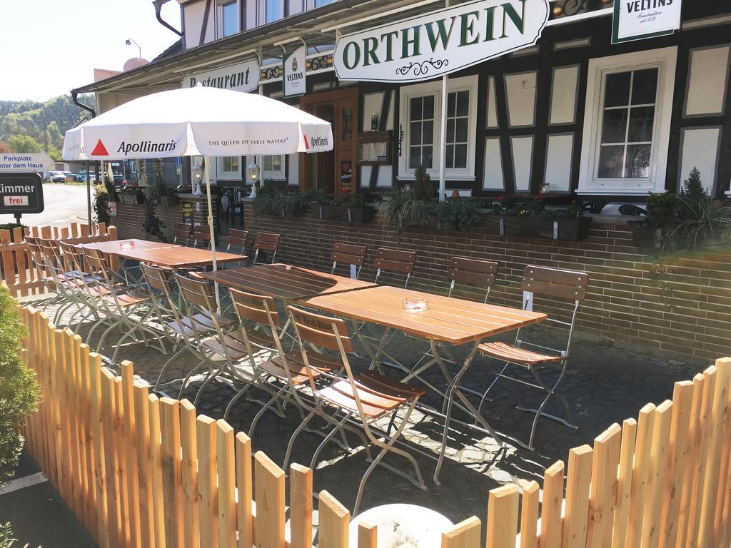 Hotel Orthwein -Kostenfreie Parkplaetze- Colbe Exterior photo
